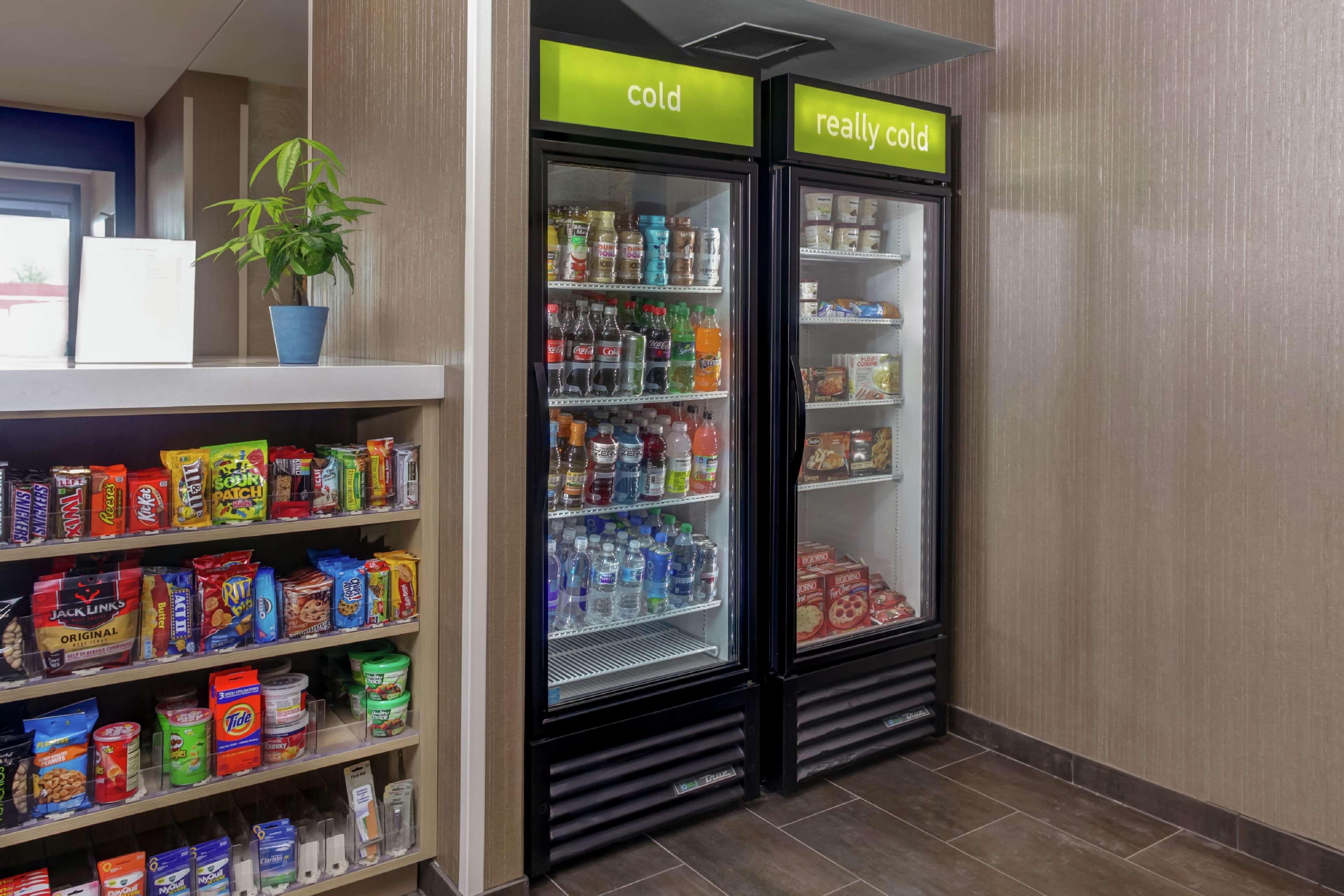 Home2 Suites By Hilton Louisville Airport Expo Center Εξωτερικό φωτογραφία