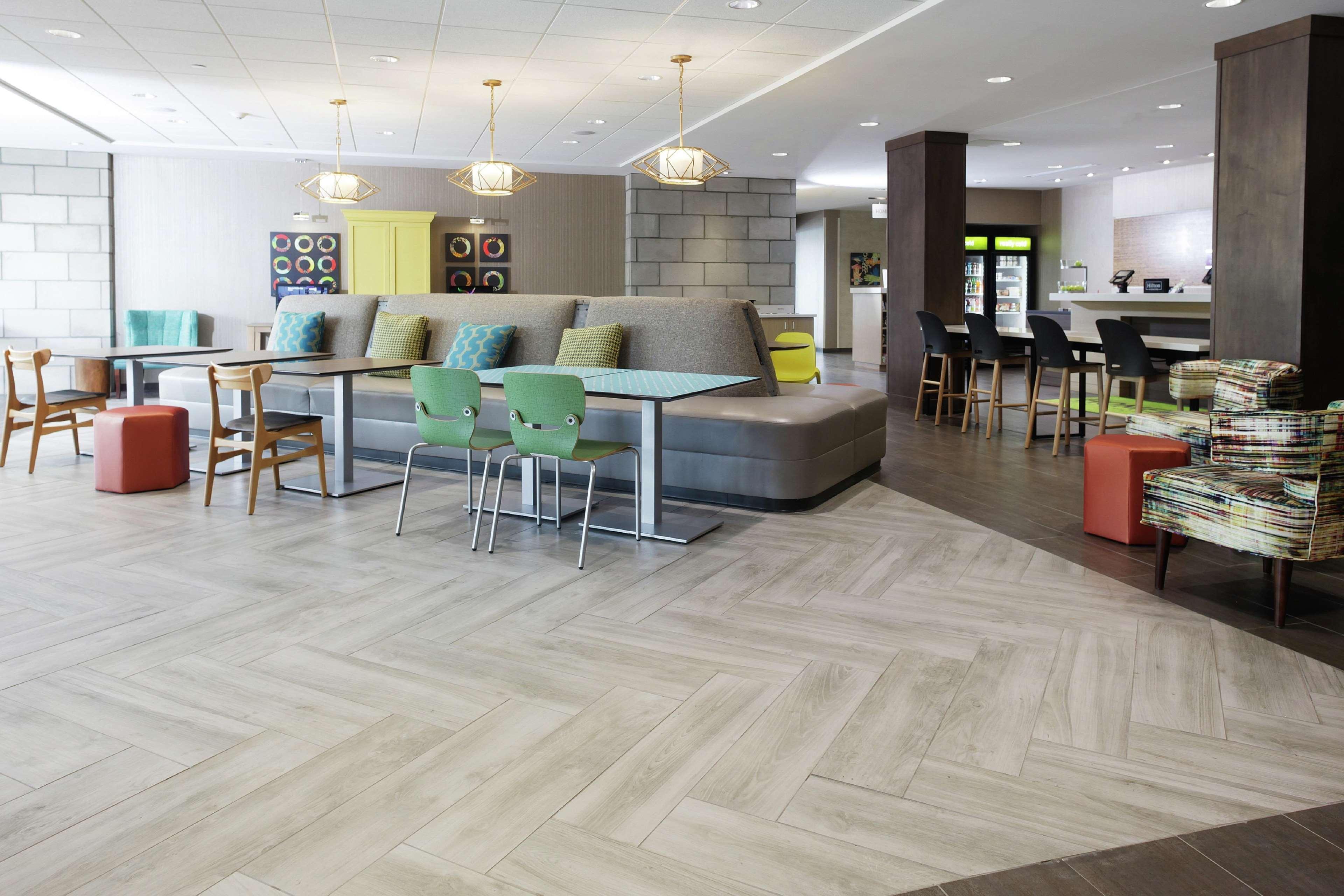 Home2 Suites By Hilton Louisville Airport Expo Center Εξωτερικό φωτογραφία