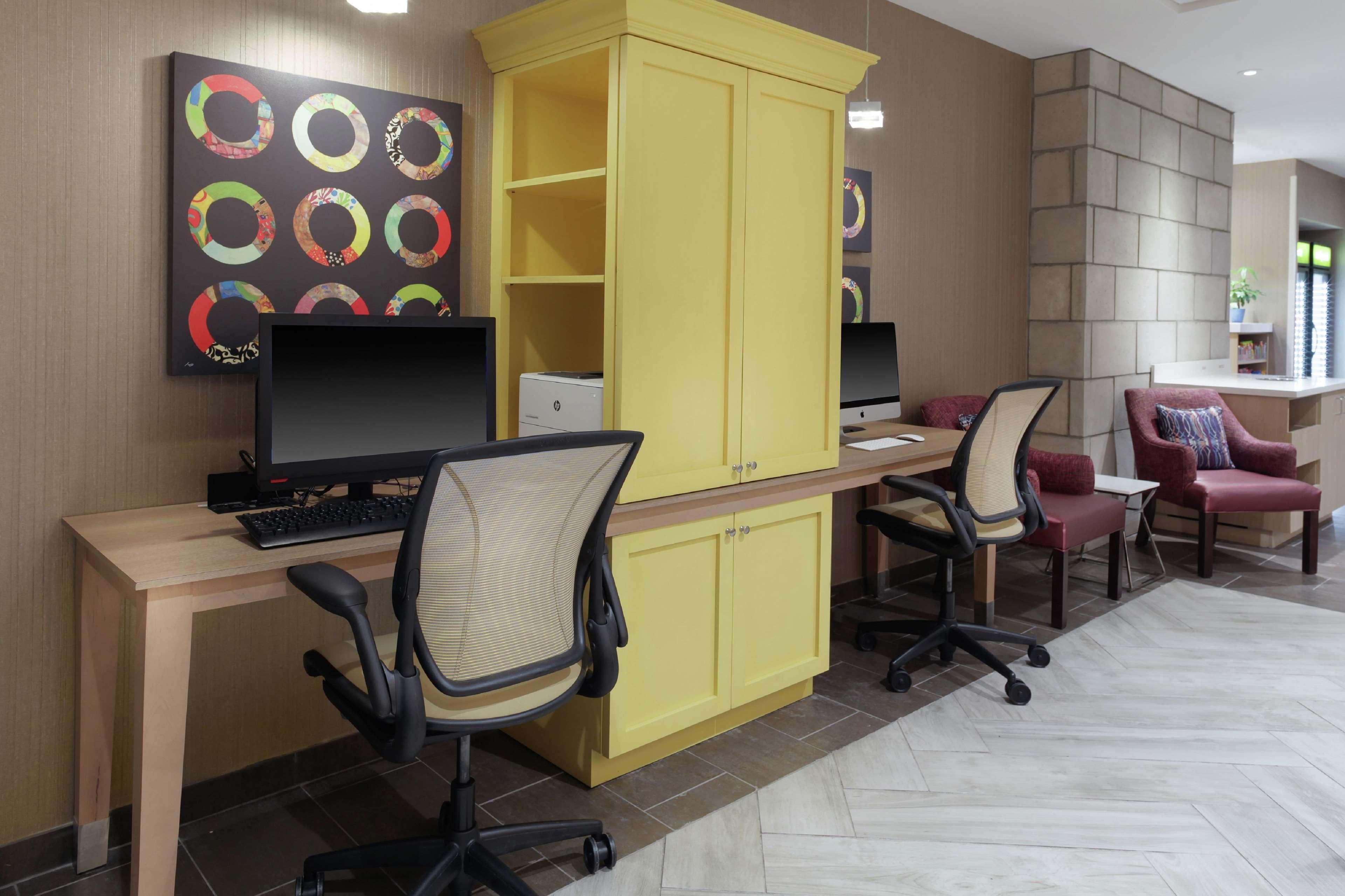 Home2 Suites By Hilton Louisville Airport Expo Center Εξωτερικό φωτογραφία